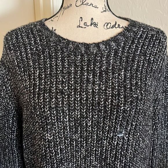 Express Black Gray Pullover Sweater Casual Comfy Minimalist Capsule Wardrobe - Picture 4 of 10